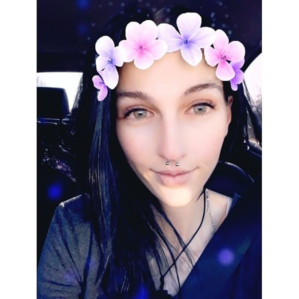 Meet your Posher, Lybby